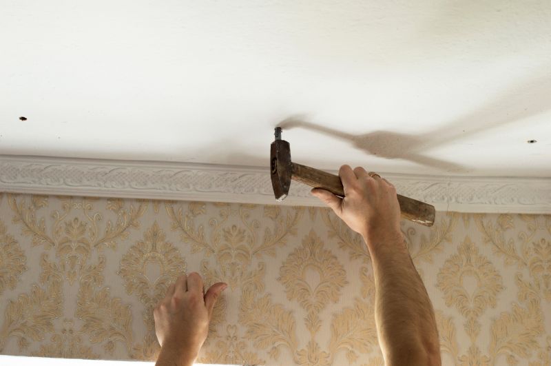 Wallpaper Border Installation in Littleton, CO